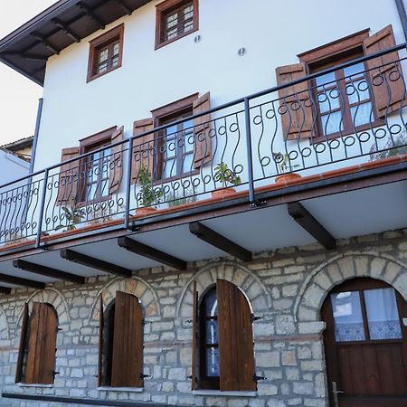 Vila Art Berat Castle Exterior foto